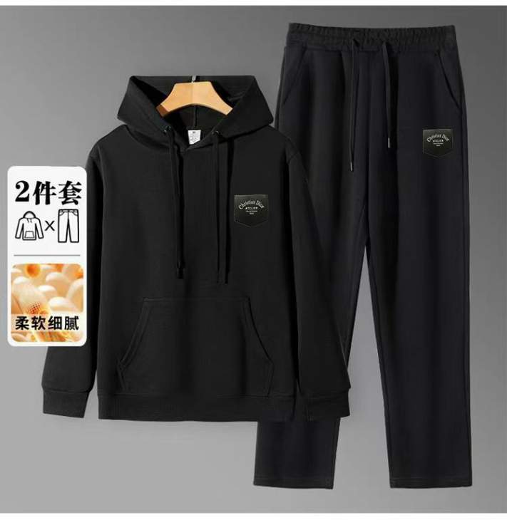 Picture of Dior Sweater Suits _SKUDiorM-4XL11Lr14338549